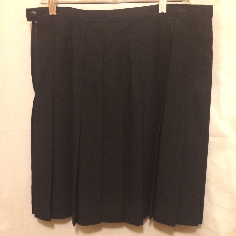 Micheal Company Pleated Shirt
